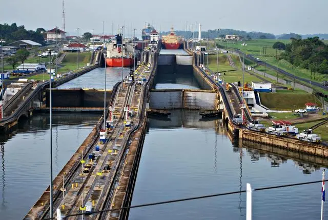 30 miljoonaa kerrallaan! Ang Panama Canal ship na 
